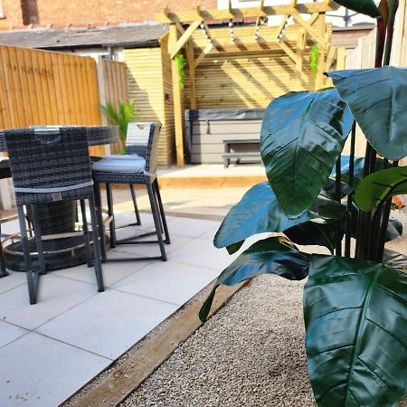 Xxhot Tubxx 4Bed Semi, Sleeps 8, 2 Bathrooms Blackpool Exterior foto