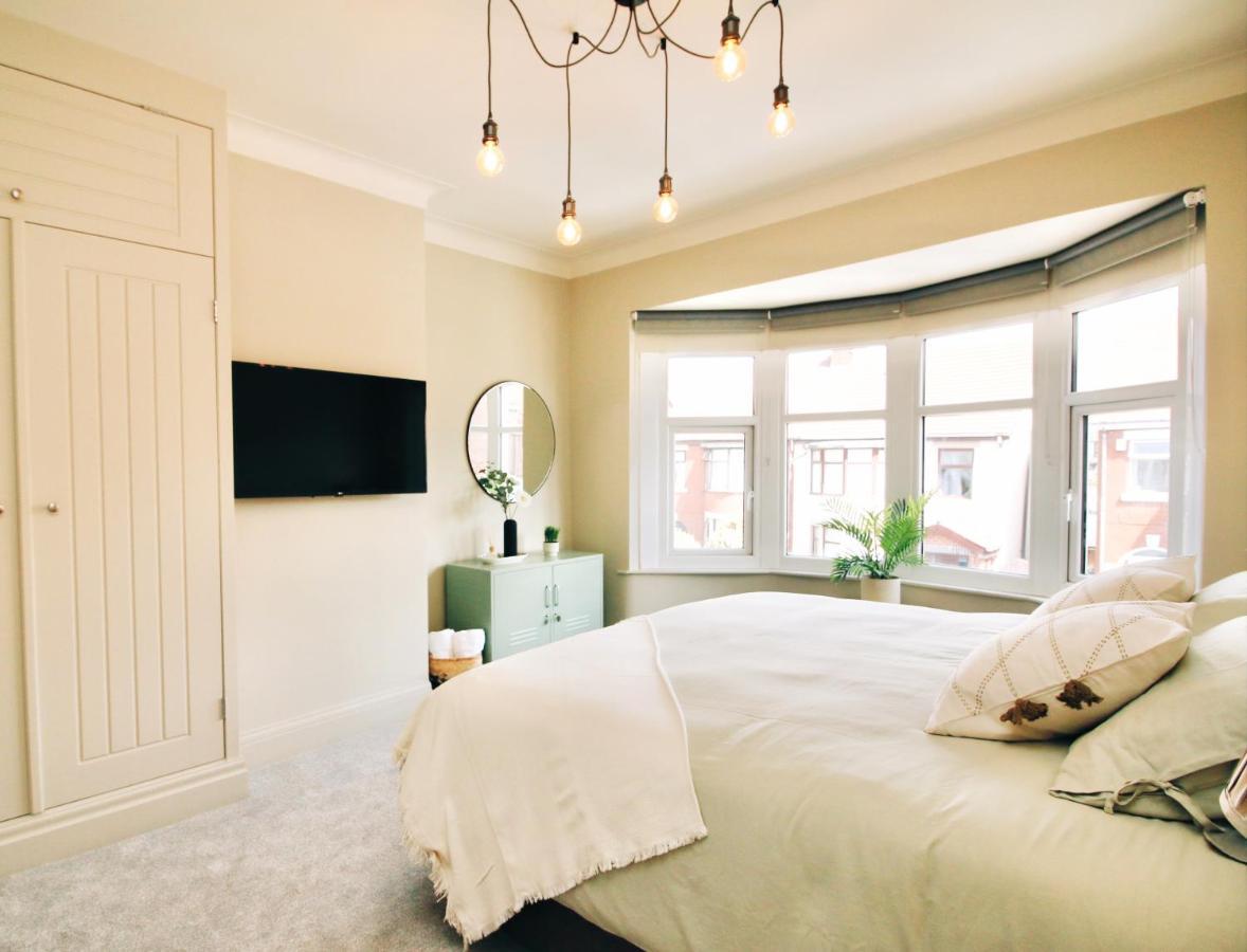 Xxhot Tubxx 4Bed Semi, Sleeps 8, 2 Bathrooms Blackpool Exterior foto