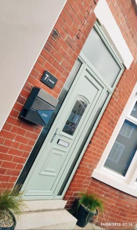 Xxhot Tubxx 4Bed Semi, Sleeps 8, 2 Bathrooms Blackpool Exterior foto
