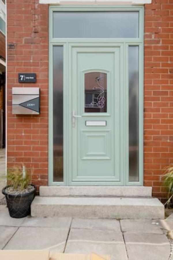 Xxhot Tubxx 4Bed Semi, Sleeps 8, 2 Bathrooms Blackpool Exterior foto